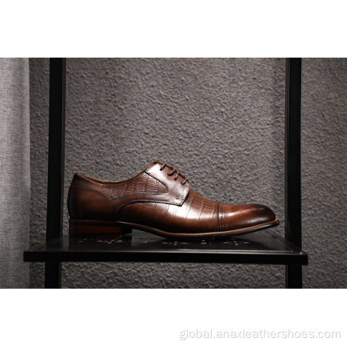 Casual Mens Office Shoes Men Oxfords Embossed Leisure Dress Shoes Manufactory